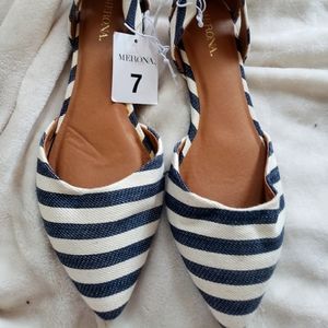 Striped flats